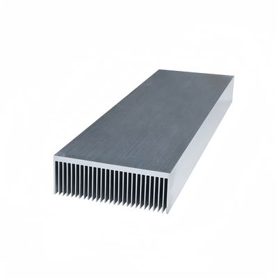 Parti e componenti di dissipatori di calore meccanici CNC di precisione versatile