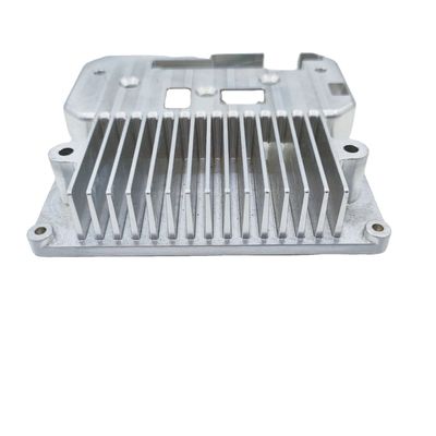 Componenti di dissipatori di calore CNC di alluminio lavorati per dispositivi elettronici