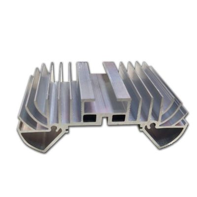 Scafo termico per estrussione in alluminio versatile Scafo termico per argento estetico personalizzato