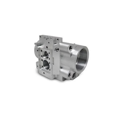 Fabbricazione di macchinari per macchinari CNC Produttori di parti per veicoli pesanti