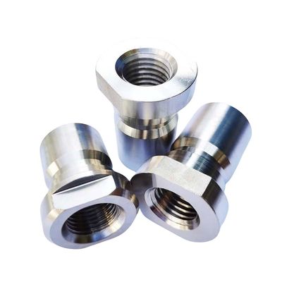 Fabbricazione di macchinari per macchinari CNC Produttori di parti per veicoli pesanti