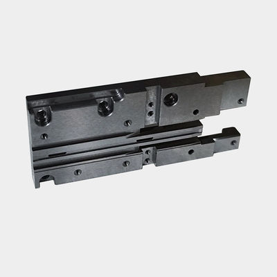 Parti di lavorazione ad alta precisione CNC / lavorazione ad alta precisione per l'industria automobilistica per la perforazione di metalli preziosi