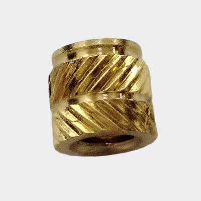 M2 M3 M4 M5 M6 M8 Nocciolo inserito a filo in ottone Nocciolo inserito a groviglio per tornitura CNC