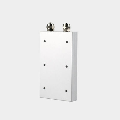 Dispositivo per il riscaldamento a piastra fredda liquida per elettronica