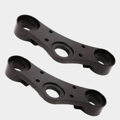 OEM CNC Forgiazione Leggio di alluminio superiore CNC meccanizzato Motociclo superiore tripla pinza Superiore pannello portaforchetta
